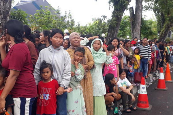Editorial: The Economy That Indonesians Actually Live In